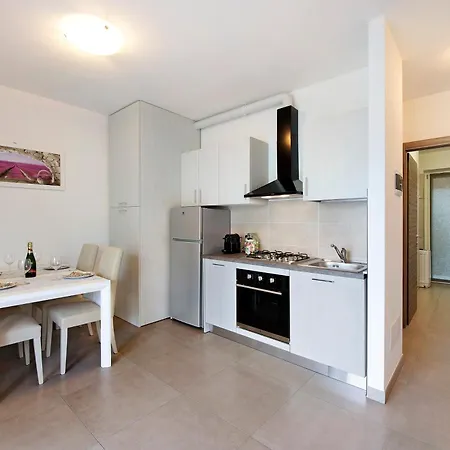 2 Apartman *