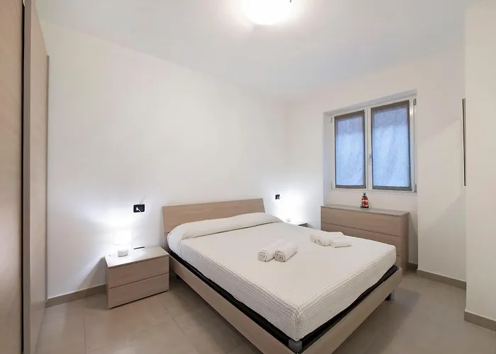 Апартаменты 2 *